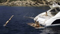 ATLANTIS 54  -  Fun in the Sun